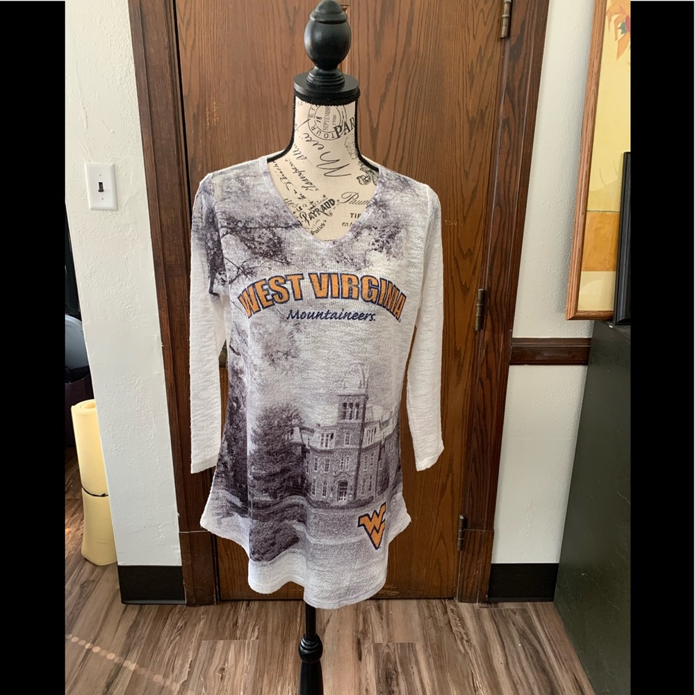 💛Women’s WVU Mountaineer Sweater💙